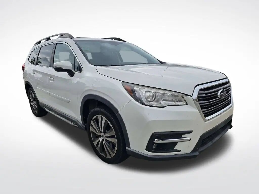 2020 Subaru Ascent Limited 7-Passenger — photo 1 of 13