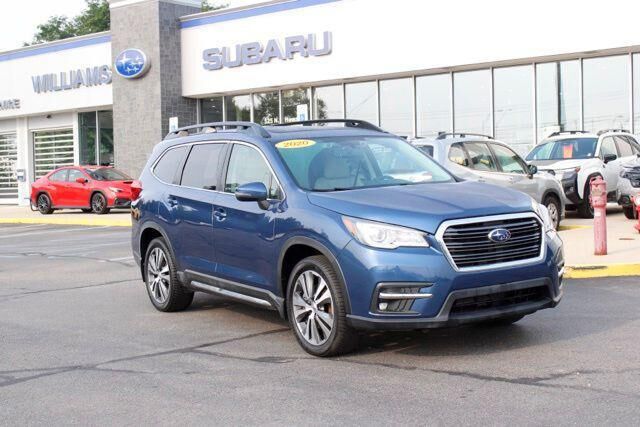 2020 Subaru Ascent Limited 7-Passenger — photo 1 of 15