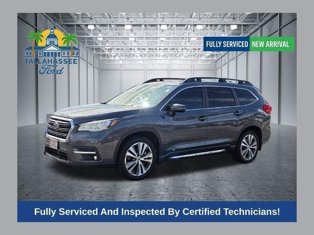 2021 Subaru Ascent Limited 7-Passenger — photo 1 of 18