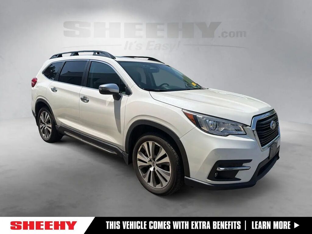 2021 Subaru Ascent Touring — photo 1 of 20