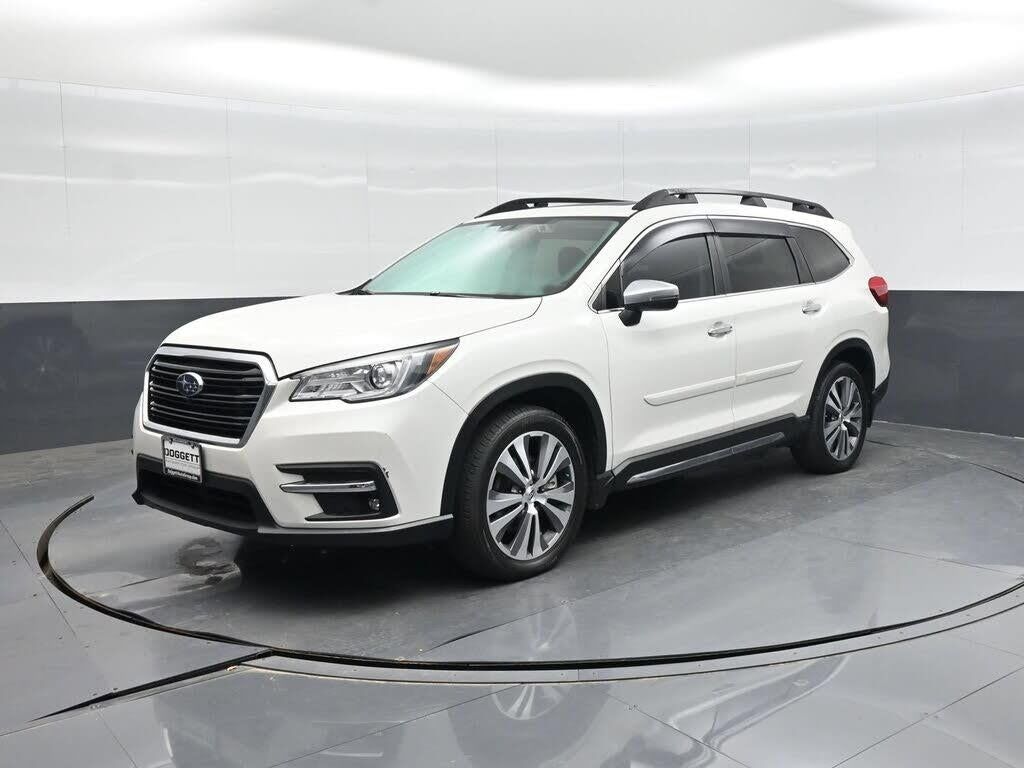 2021 Subaru Ascent Touring — photo 1 of 1