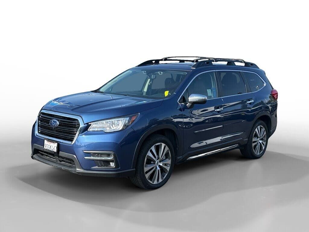 2022 Subaru Ascent Touring — photo 1 of 1