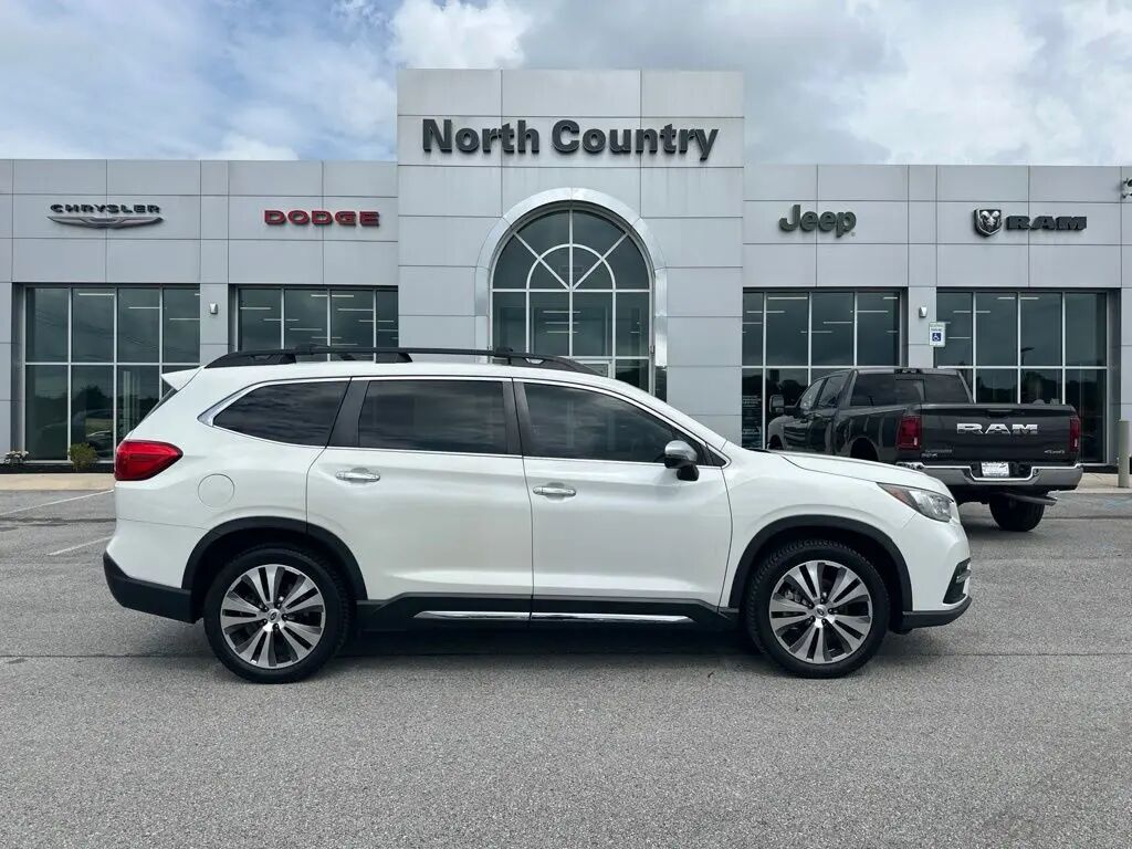 2019 Subaru Ascent Touring — photo 1 of 14