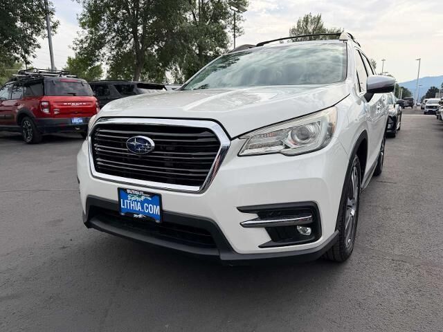 2019 Subaru Ascent Touring — photo 1 of 13