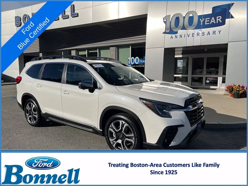 2023 Subaru Ascent Limited 8-Passenger — photo 1 of 13