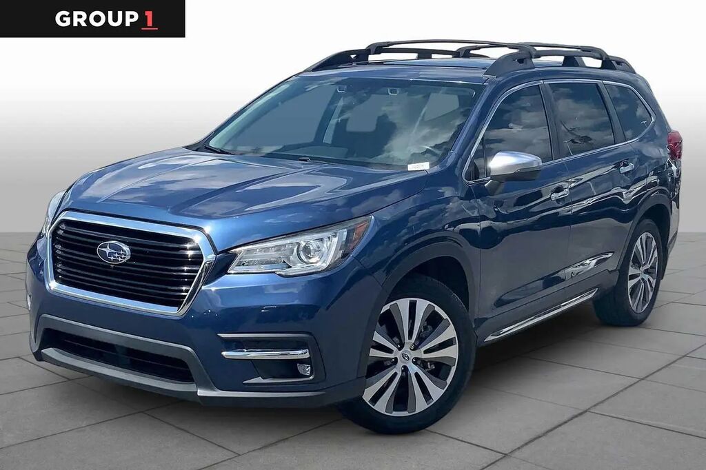 2020 Subaru Ascent Touring — photo 1 of 1