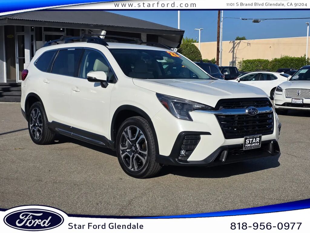 2023 Subaru Ascent Limited 7-Passenger — photo 1 of 13