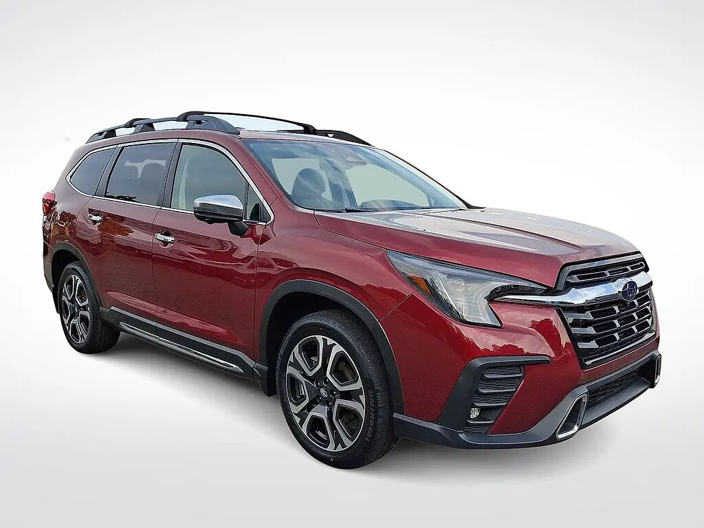 2023 Subaru Ascent Touring — photo 1 of 16