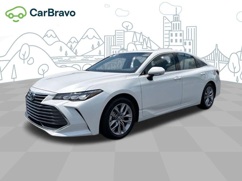 2022 Toyota Avalon XLE Hybrid — photo 1 of 6
