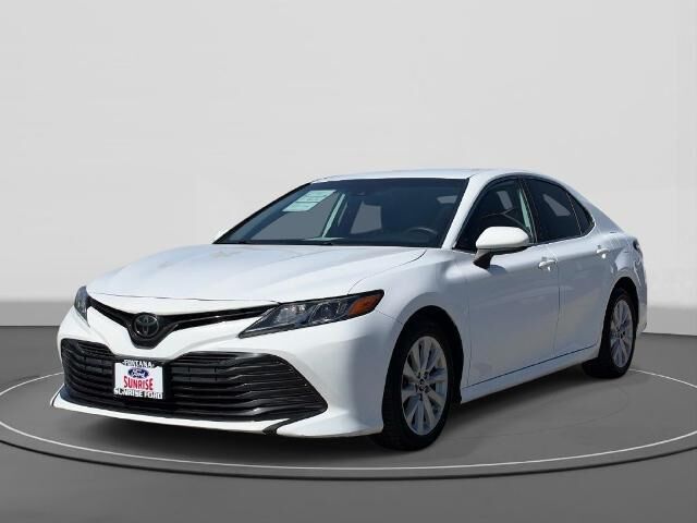 2019 Toyota Camry LE