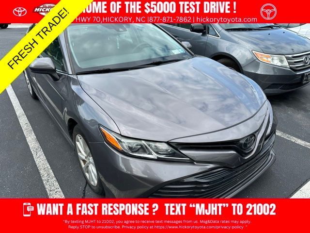 2019 Toyota Camry LE — photo 1 of 6