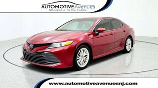 2019 Toyota Camry Hybrid XLE