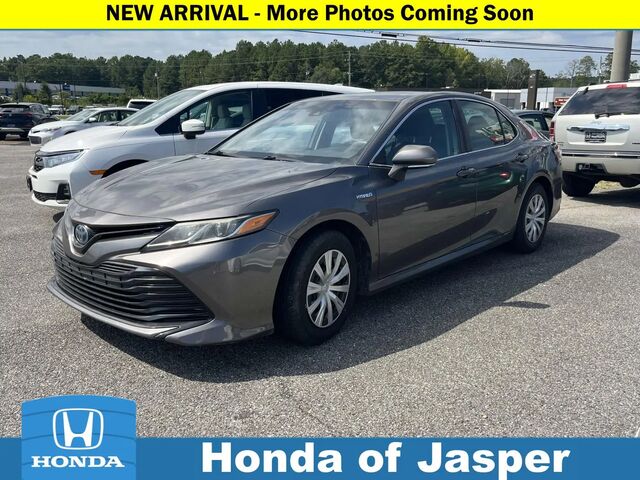 2019 Toyota Camry Hybrid LE