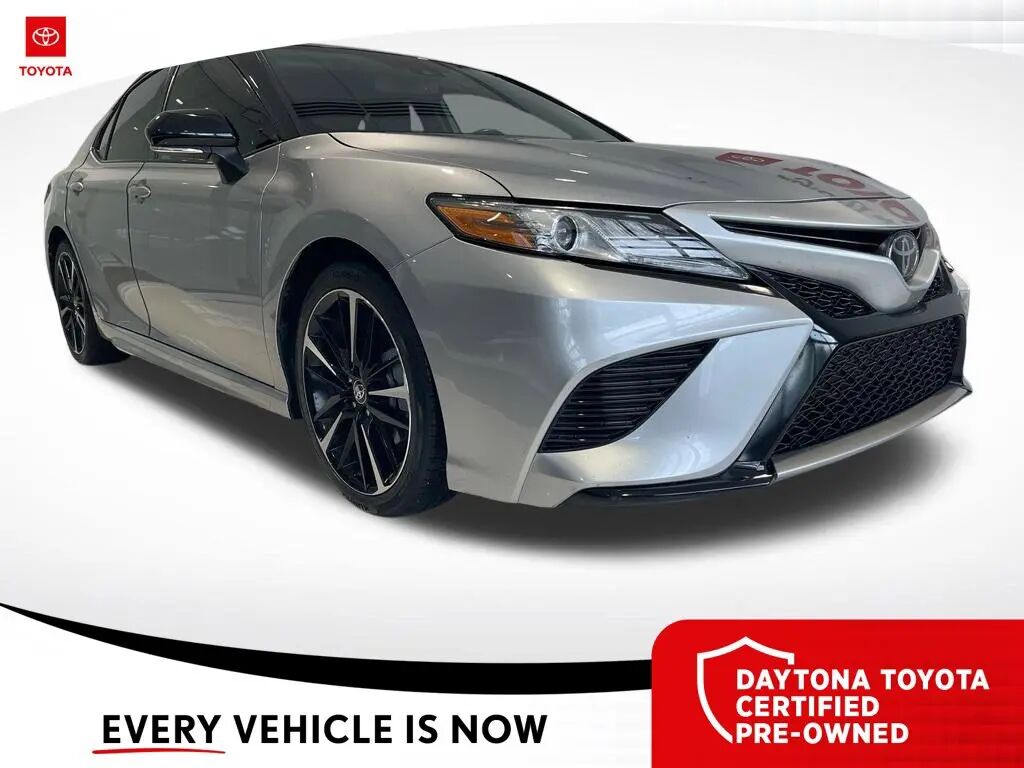 2019 Toyota Camry XSE — photo 1 of 13
