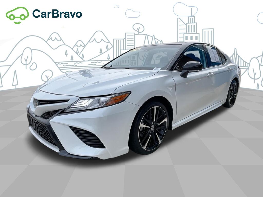 2019 Toyota Camry XSE — photo 1 of 7