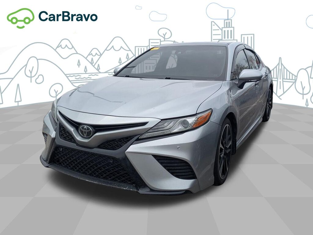 2018 Toyota Camry XSE — photo 1 of 7