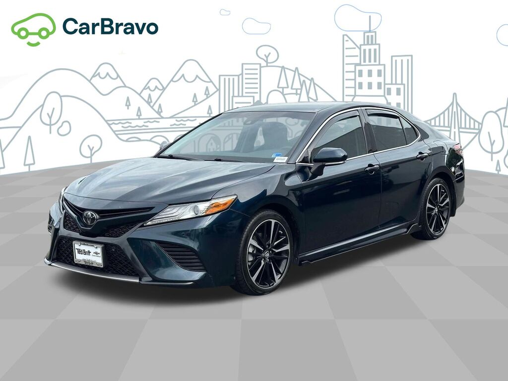 2018 Toyota Camry XSE — photo 1 of 6