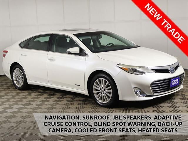 2014 Toyota Avalon Hybrid Limited — photo 1 of 13