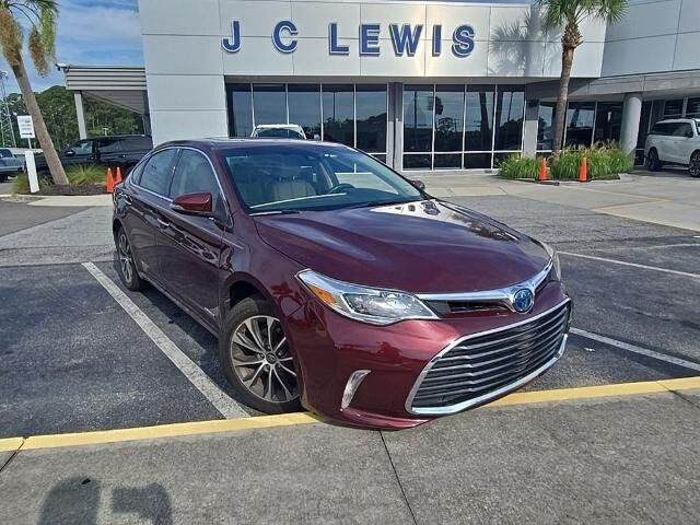2018 Toyota Avalon Hybrid XLE Premium — photo 1 of 13