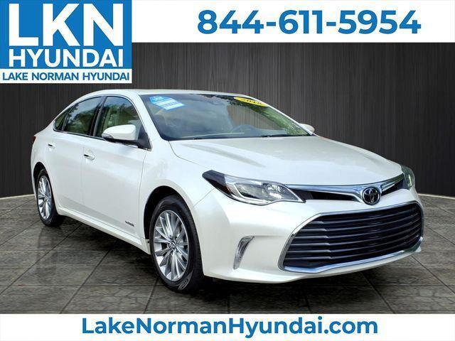 2018 Toyota Avalon Hybrid Limited