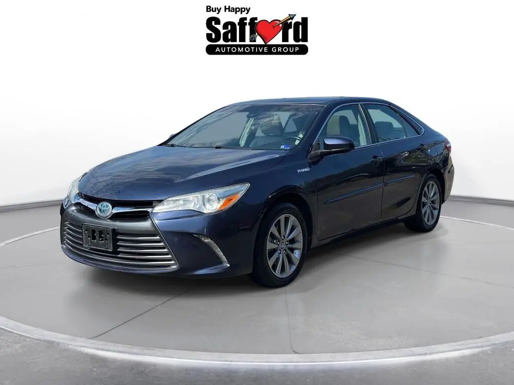2017 Toyota Camry Hybrid SE — photo 1 of 13