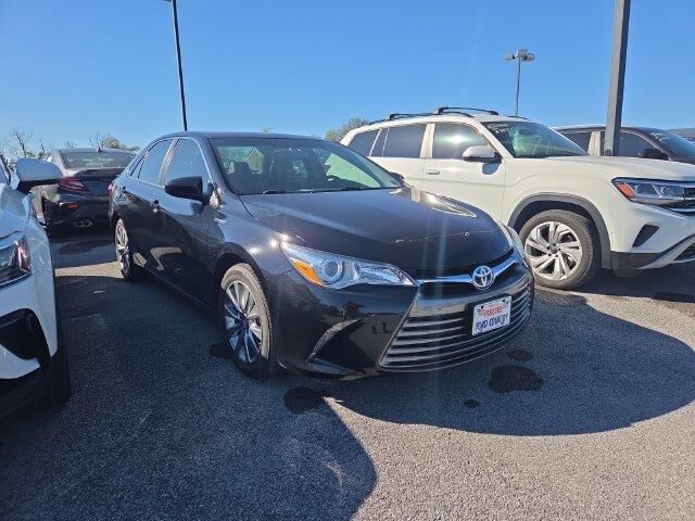 2015 Toyota Camry Hybrid XLE