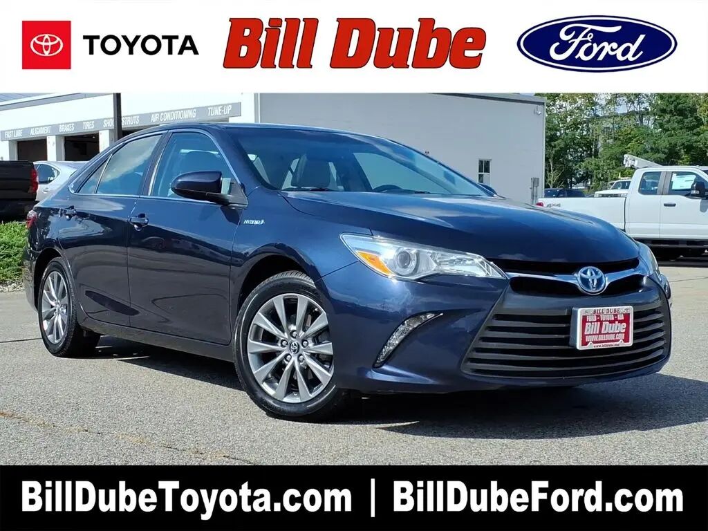 2016 Toyota Camry Hybrid XLE — photo 1 of 26