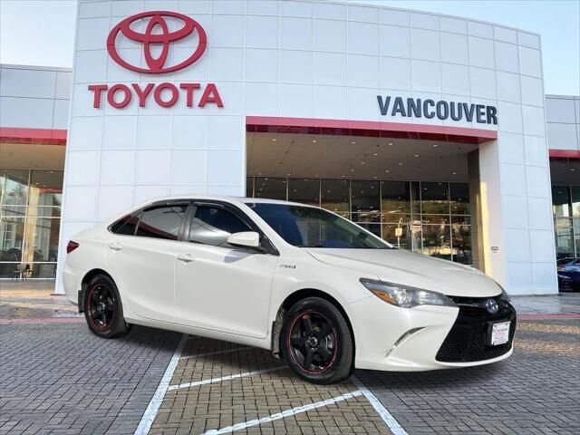 2017 Toyota Camry Hybrid SE