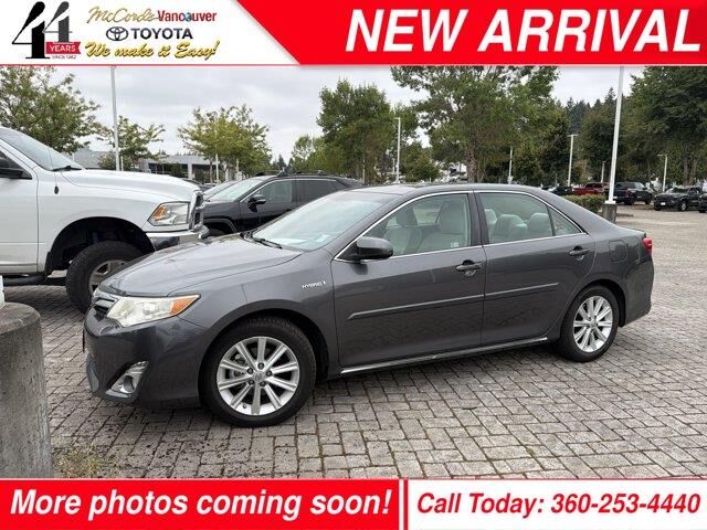 2013 Toyota Camry Hybrid XLE — photo 1 of 8