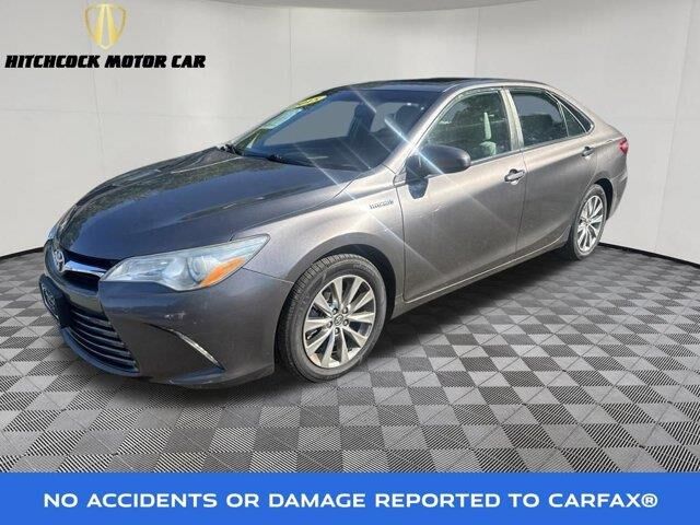 2015 Toyota Camry Hybrid SE — photo 1 of 53