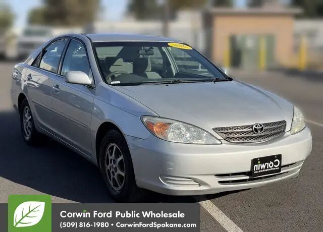 2004 Toyota Camry LE