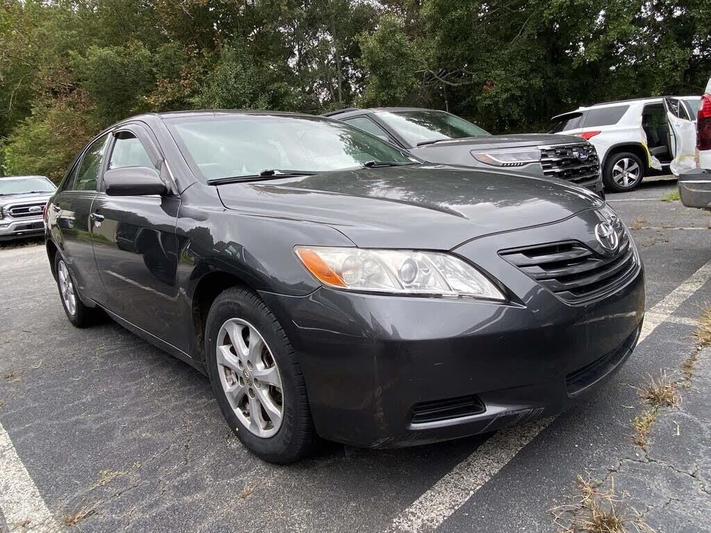 2007 Toyota Camry CE — photo 1 of 1