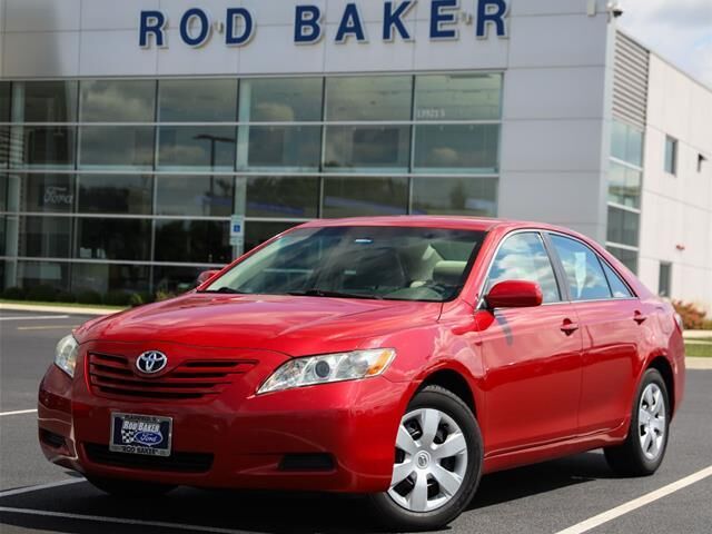 2009 Toyota Camry LE — photo 1 of 28
