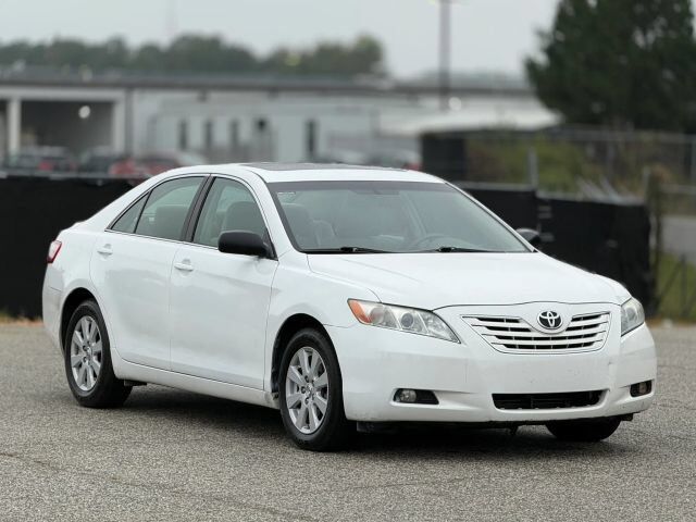 2009 Toyota Camry LE Sedan 4D
