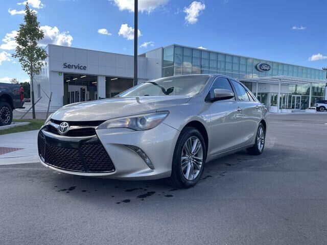 2016 Toyota Camry XLE
