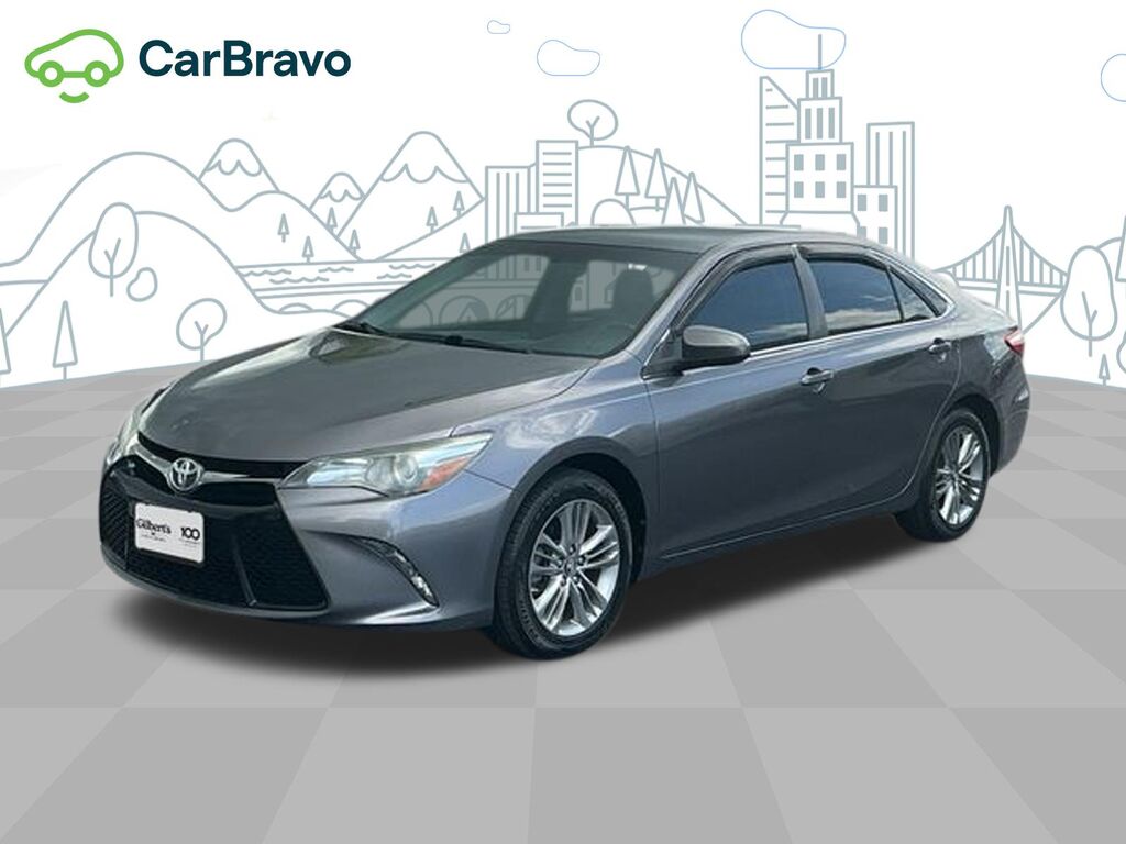 2017 Toyota Camry SE — photo 1 of 6