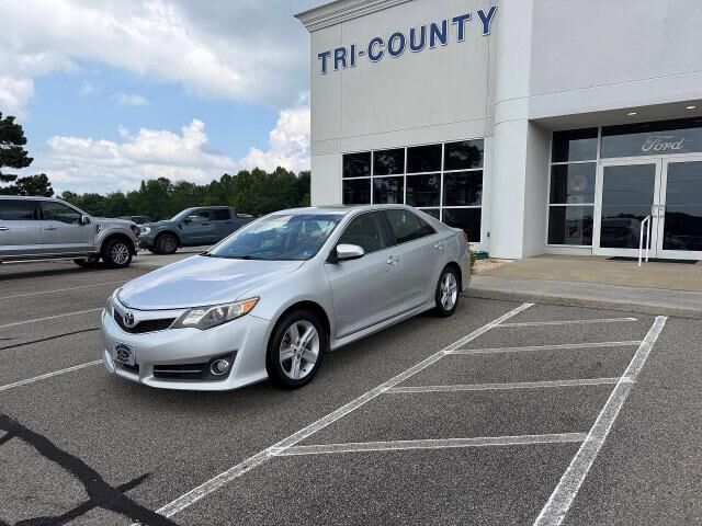 2012 Toyota Camry SE