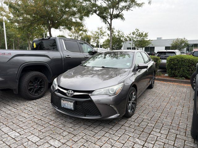 2015 Toyota Camry XSE