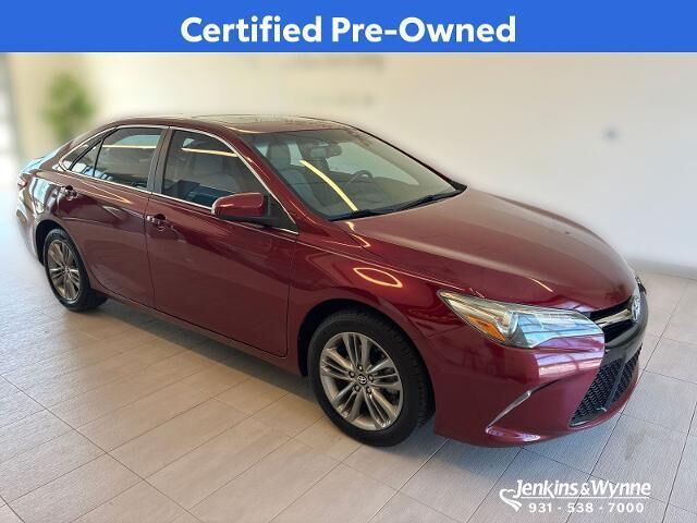 2017 Toyota Camry SE