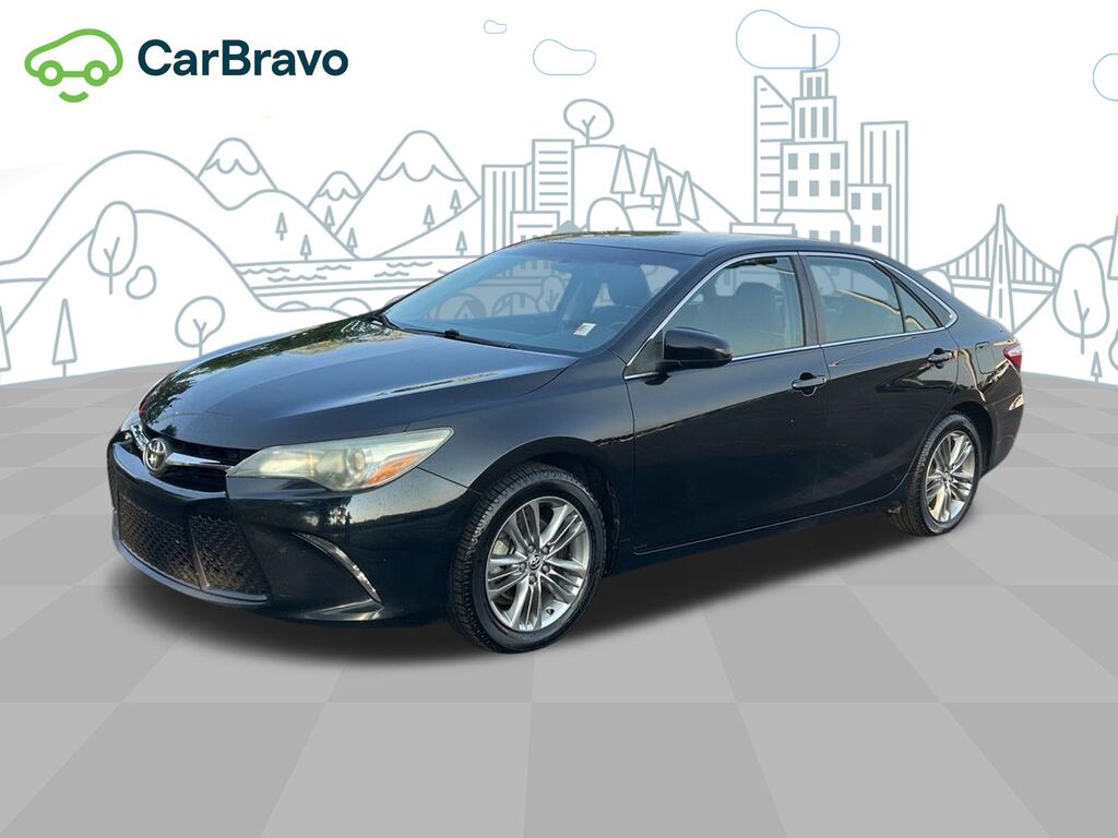2015 Toyota Camry SE — photo 1 of 7