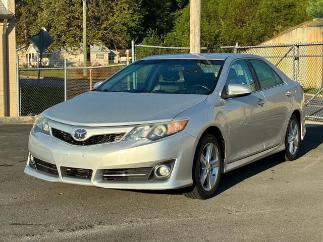 2013 Toyota Camry SE