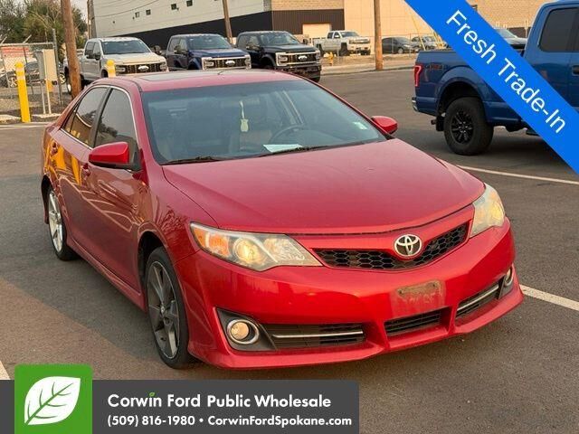 2014 Toyota Camry SE Sport