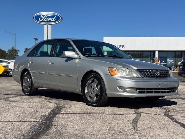 2003 Toyota Avalon XLS