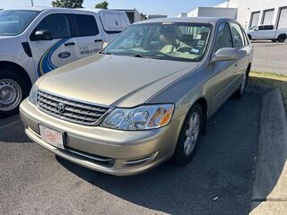 2004 Toyota Avalon XL