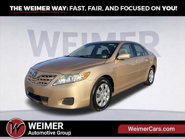 2011 Toyota Camry LE