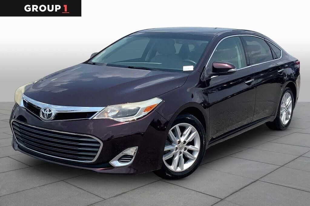 2013 Toyota Avalon XLE — photo 1 of 14