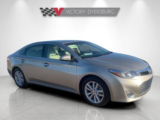 2013 Toyota Avalon XLE