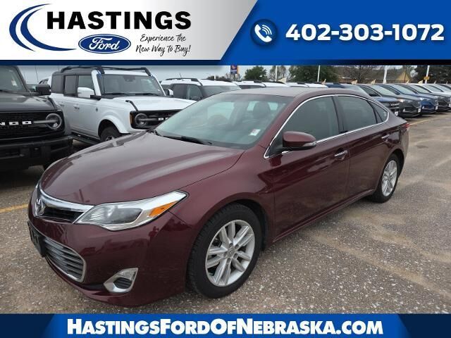 2013 Toyota Avalon XLE — photo 1 of 13