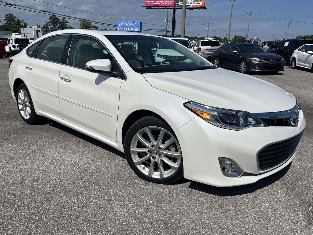 2013 Toyota Avalon XLE — photo 1 of 26