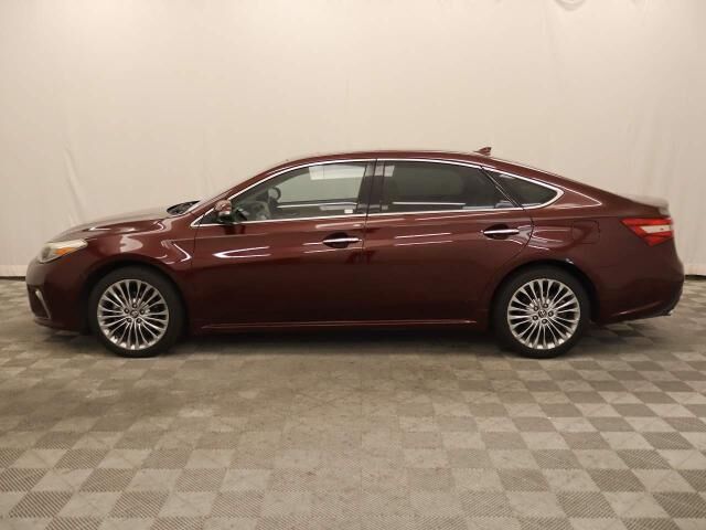 2018 Toyota Avalon Limited — photo 1 of 13